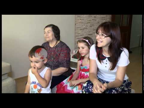 Festimet e Bajramit, besimtarët drekojnë në shtepi më pas nisin vizitat- Ora News- Lajmi i fundit-