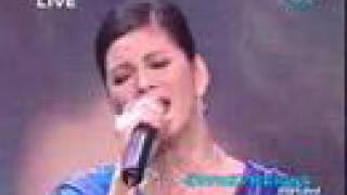Bài hát Love Me Again - Nghệ sĩ trình bày Regine Velasquez