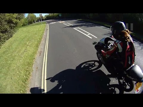 YJ56OZB - Very Close Pass