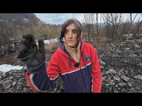 Edbera 15 godina kopa ugljen, dvije godine živi bez struje