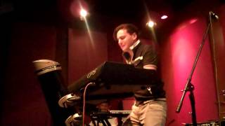 Jonathan Fritzen Performs Magical Live at Spaghettinis