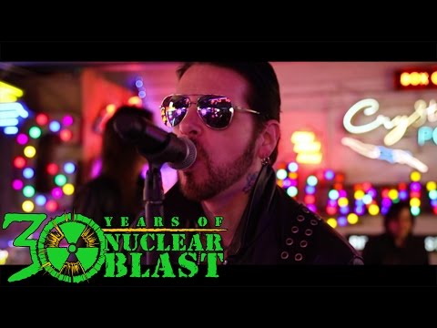 BLACK STAR RIDERS - Dancing With The Wrong Girl (OFFICIAL VIDEO)