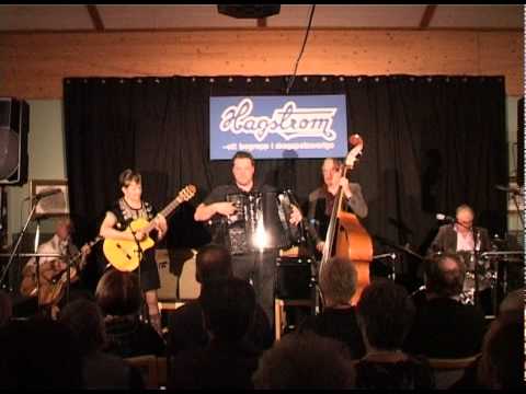 Anders Larsson with friends performing "Whispering" by Vincent Rose