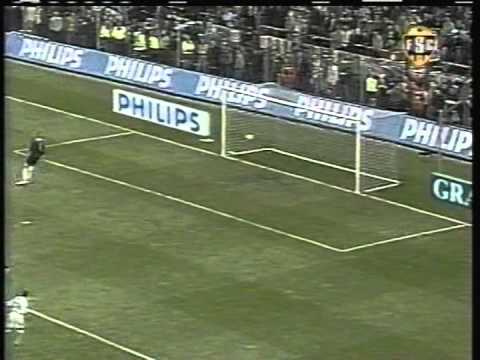 2005 (May 15) PSV Eindhoven 4 -Feyenoord 2 (Dutch Eredivisie)