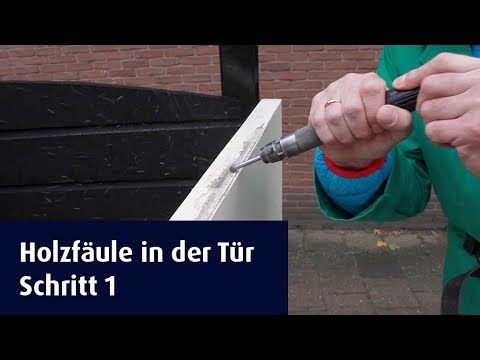 Schritt 1 Holzfäule in der Tür: Holzfäule Entfernen Eazyfix® Premium Holzspachtelmasse