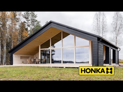 Kylässä Hannan perheen hirsihuvilassa - Honka Vista