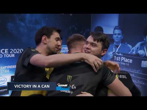 Electronic's molotov and flashes to win NaVi the game