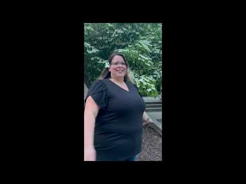 LuLaRoe Remi V-Neck Tulip Sleeve Top Review | Size 2XL