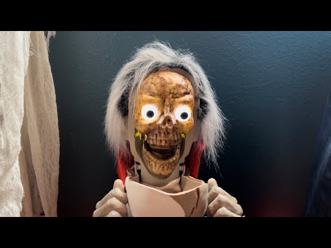 Magic Power Halloween Animated Face Ripper Jr.