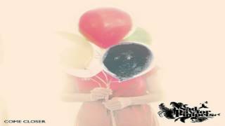 Sad Day for Puppets - Living Dead