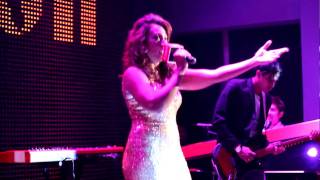 Ning Baizura Performing at Canon Celebrates in Style with Celebrities