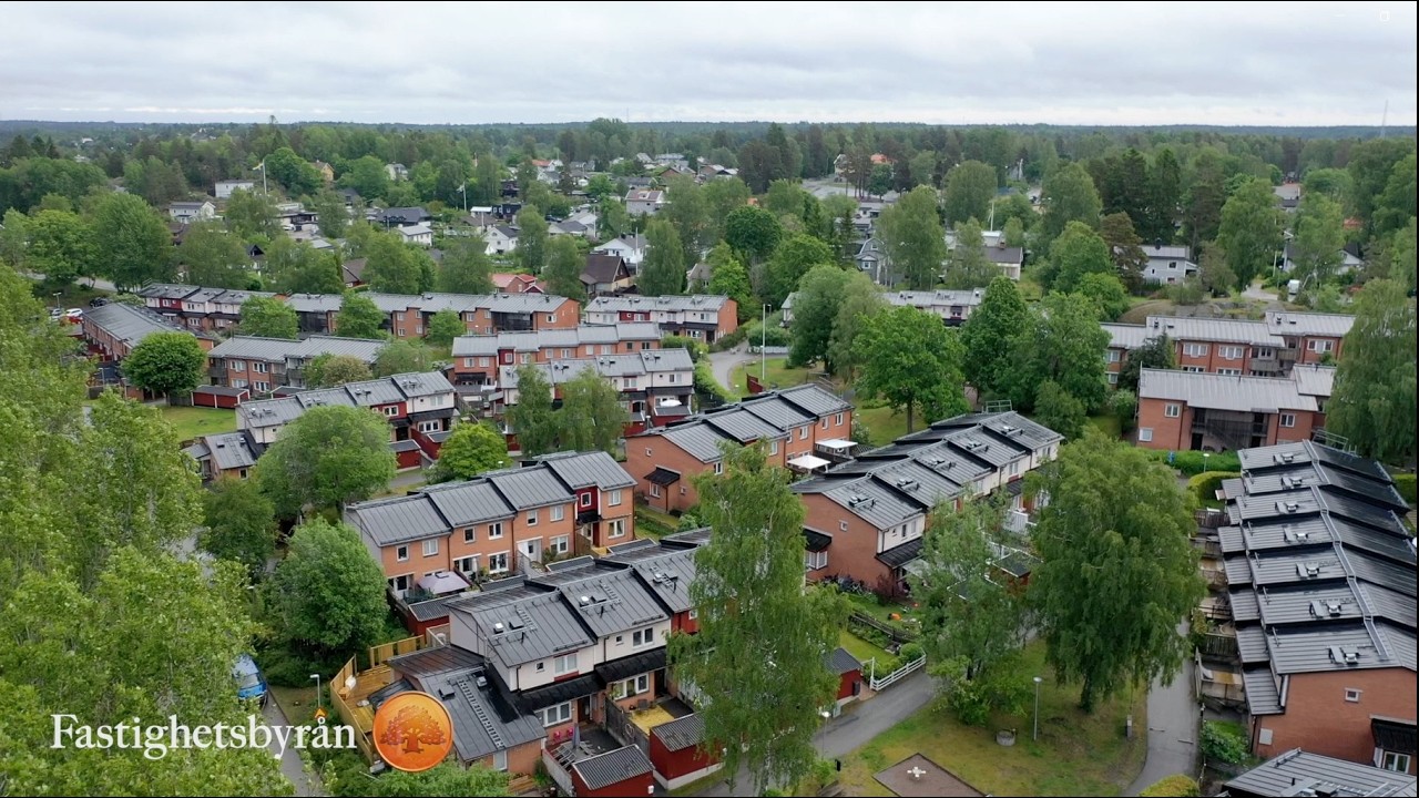 4 rum Radhus på Djurgårdsvägen 157 Vendelsö Haninge kommun - video