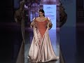 Amazing Style Of Sunny Leone Beautiful Bollywood Fashion Style