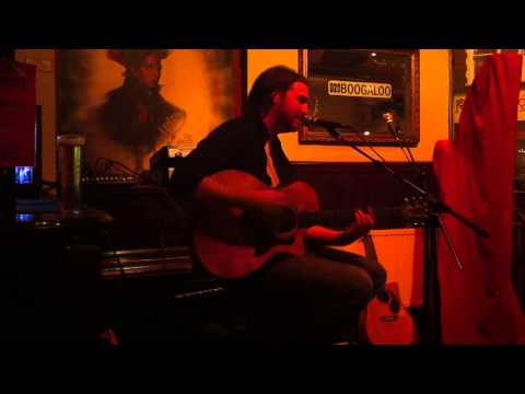 Broken Bones live at The Boogaloo - from The First Move EP!