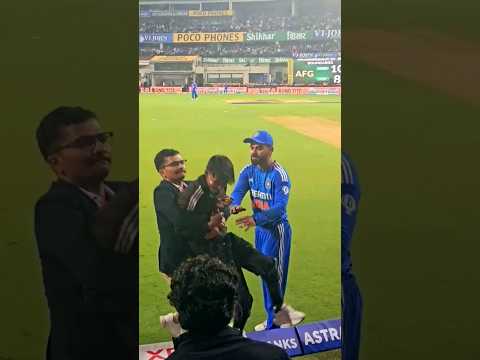 King Kohli Protect His Fan From Ground Security #viratkohli #kingkohli