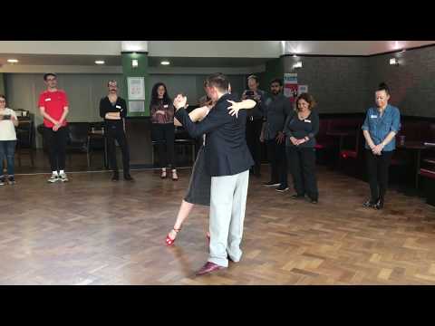 Tango Dancing: De Floreo - Pugliese // Pablo Rodriguez & Anne Bertreau