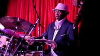 Norman Connors performs "Butterfly"