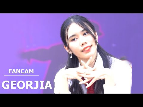 220528 Rosetta cover IVE (Georjia as Wonyoung) - LOVE DIVE @ Central Chaengwattana 2022