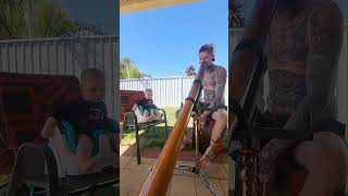 FINGERS Mitchell Cullen - Baby Shiloh Didgeridoo Lesson