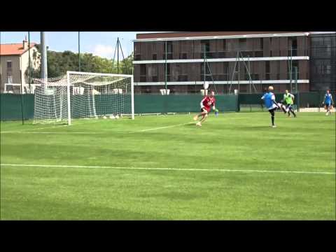 Joli but de Mohamed Yattara à l'entrainement - Olympique Lyonnais