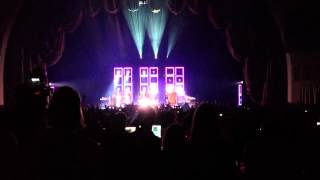 Metric live with Lou Reed WANDERLUST at Radio City Music Ha