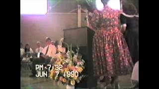 preview picture of video 'Emily Hancock's 8th grade graduation 7 June 1990'