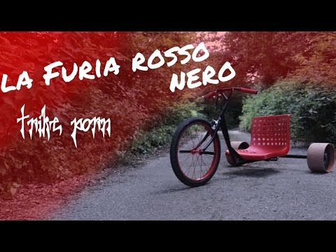 la Furia rosso nero | trike porn