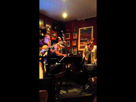 Jazz en el bar Molly Malone en Burdeos!!