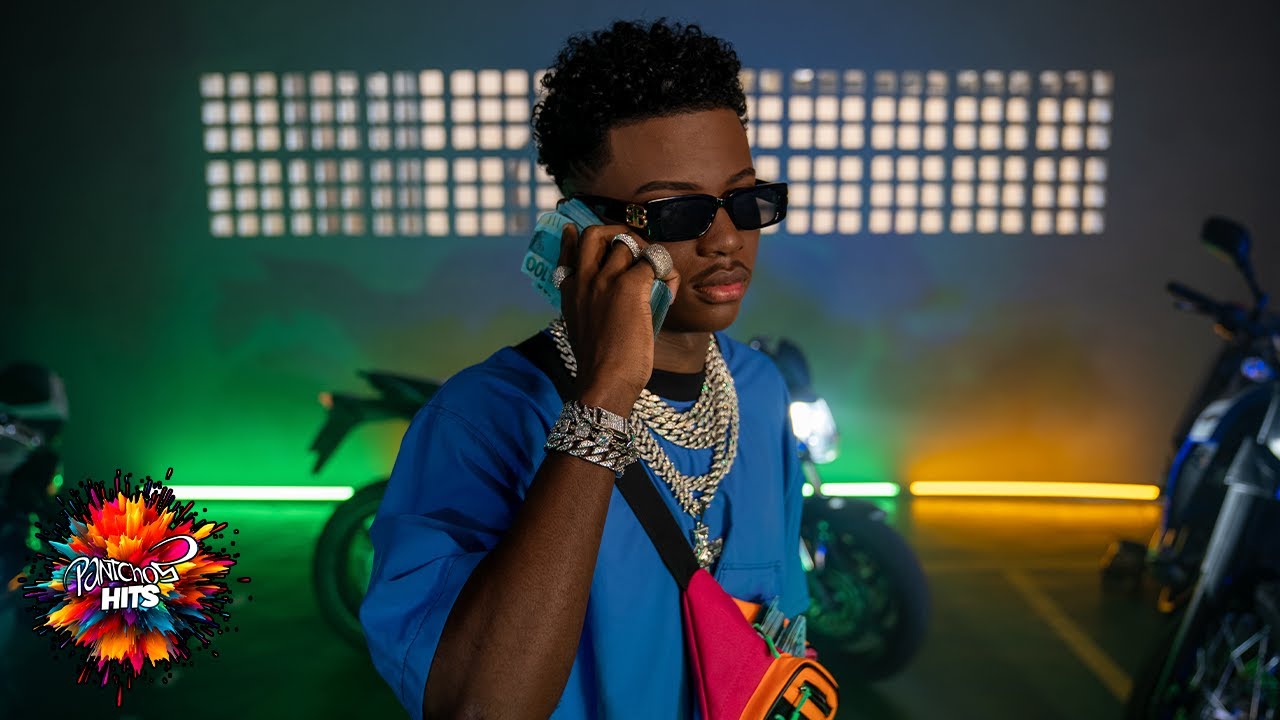 Ela Dança no Tik Tok