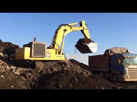 Komatsu PC800LC Excavator Loading Scania Truck