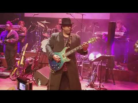 The Purple Experience featuring Mike Scott