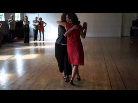  Susana Miller  is  dancing  to  a  milonga