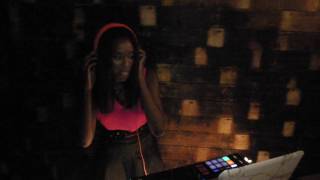 DJ Shae (Shannone Holt) at Casablancas