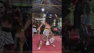 Download lagu kebo giro warok darba madhani #short #kebogiro mp3