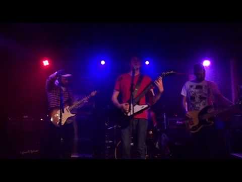 CAREFUL, ICARUS Live @Cologne Blue Shell – With A Whisper And A Shout