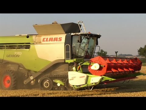 Claas Lexion 770 TT Mähdrescher und Hawe Überladewagen | Getreideernte 2015