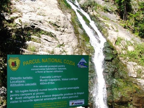 Cascada Lotrisor - Muntii Capatanii - Parcul Cozia - Ramnicul Valcea
