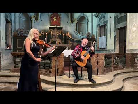Císařův slavík, Jitka Hosprová- viola, Maurizio Sciarretta- housle, Štěpán Rak- kytara