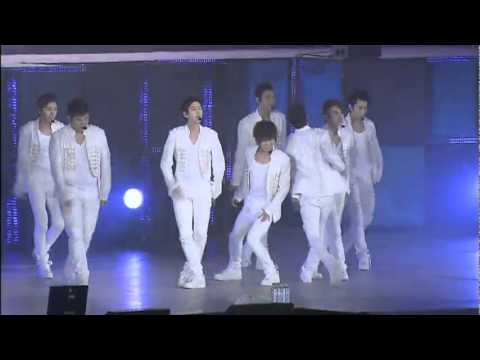 SUPER SHOW 3 DVD | 03. Super Girl REMIX LIVE (SUPER JUNIOR) [HQ] 111223
