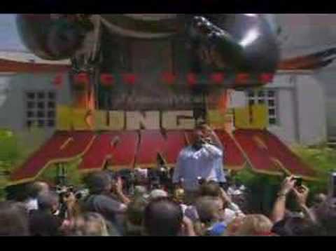 Jack Black Cee Low Green sing Kung Fu Fighting Red Carpet