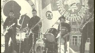 Download lagu 69 Demonios - Bootleg (Creedence Clearwater Revival cover) mp3