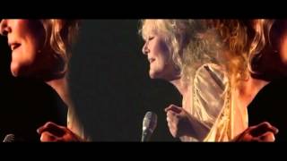 Petula Clark  - You And I (Live at the Paris Olympia) - Official Video