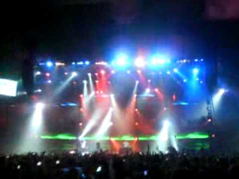 Professional Sinnerz feat Komis x  live in athens /mtv day 2009
