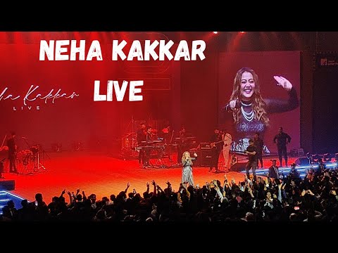 Neha Kakkar live performance at JLN Stadium Delhi 