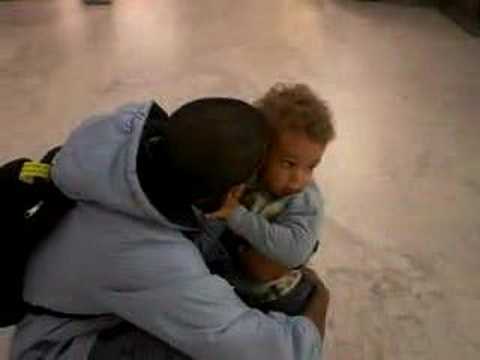 酸菜包塑膠條! 女童險吞下肚