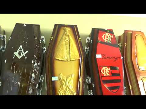 (EDIÇÃO 15/08) - Venda de caixões temáticos ganha destaque em Caxias