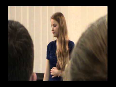 Lásko voníš deštěm, Samotářka