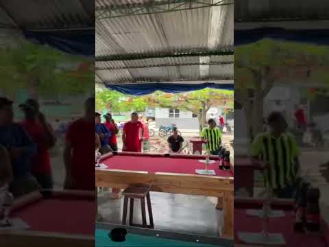 Entregando los trofeos de la patineta Colón matanzas 2026