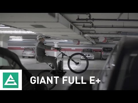 Giant Full E+ E-Mountainbike in Action