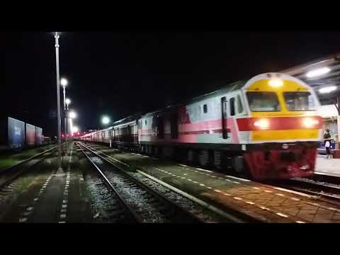 รถเร็ว 172 เข้าชุมทางทุ่งสง มีพ่วงรถนอนขั้น1 ด้วย Hitachi 4511 ทำขบวน